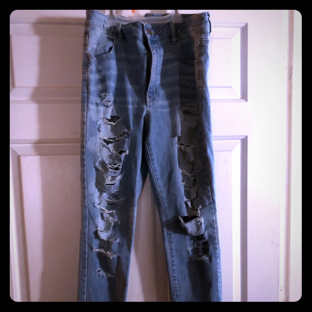 American eagle super stretch. Fun and in style